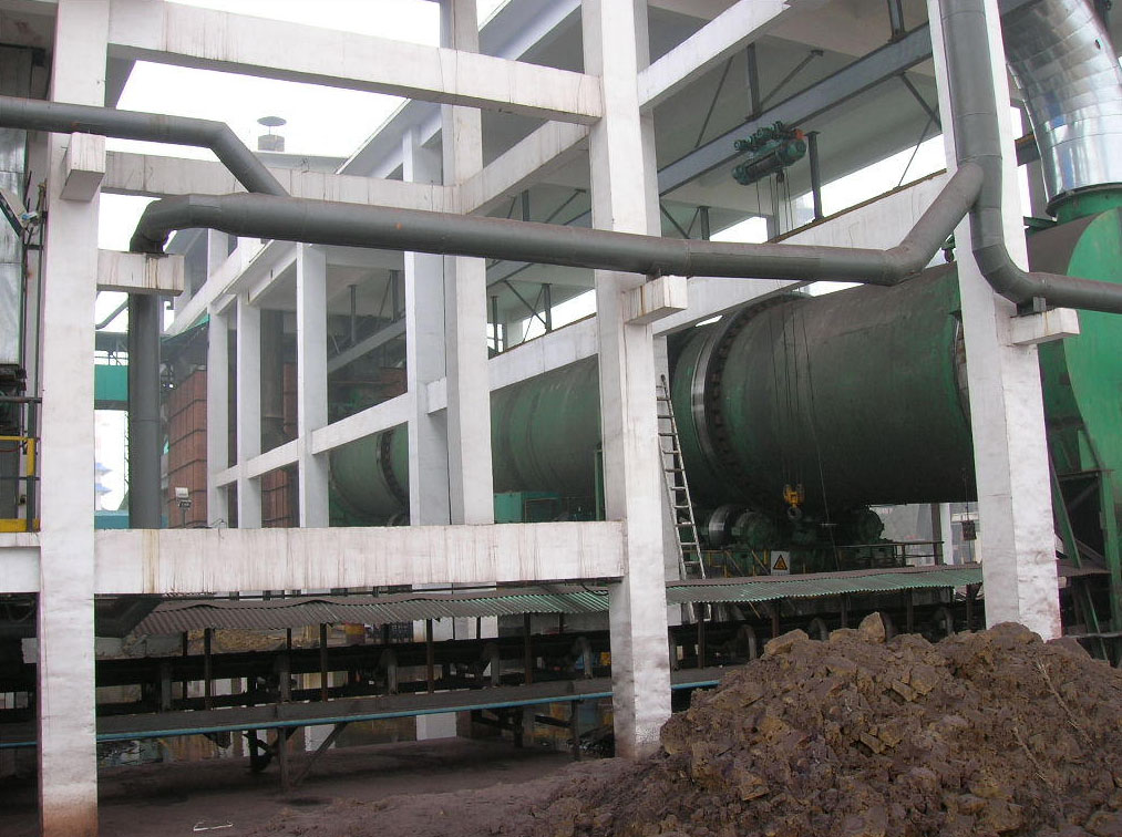 Application achievements of hot blast furnace for drying red clay nickel ore